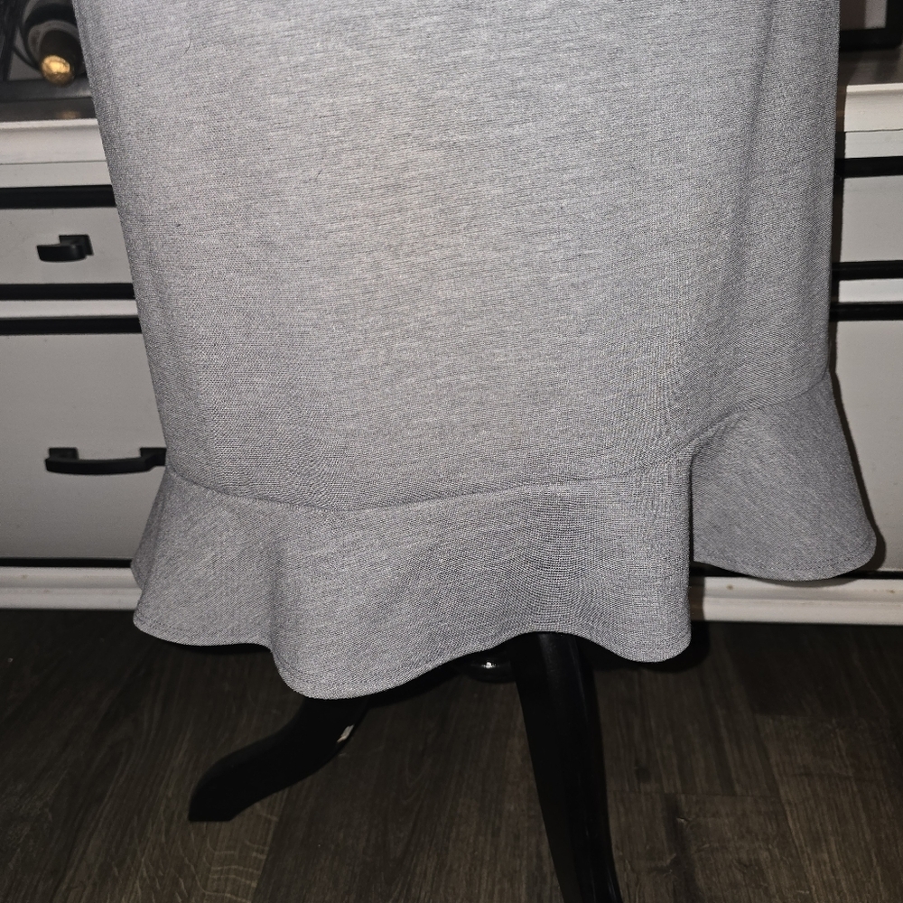 Gray Ruffle Hem Dress - Picture 3 of 5